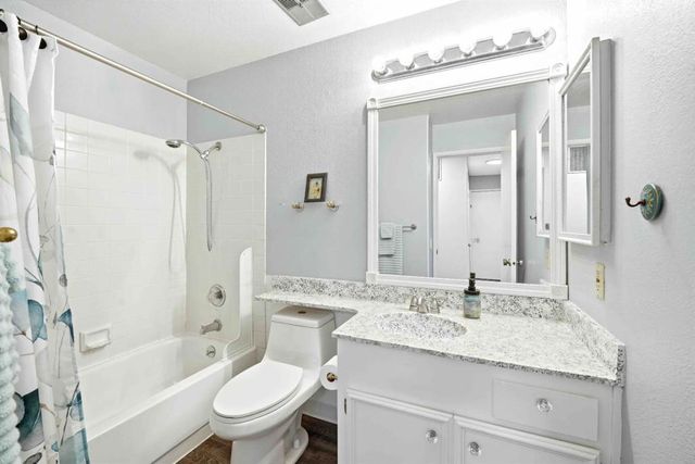 925 Blake Court, Gilroy, CA 95020