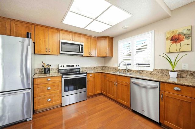 925 Blake Court, Gilroy, CA 95020