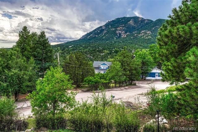 325 Altura Way, Colorado Springs, CO 80906