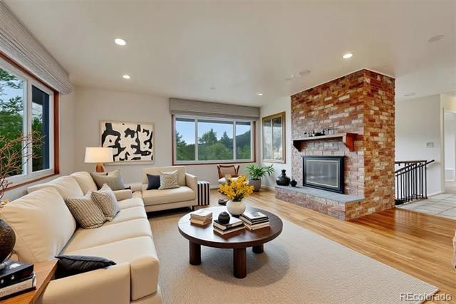 325 Altura Way, Colorado Springs, CO 80906