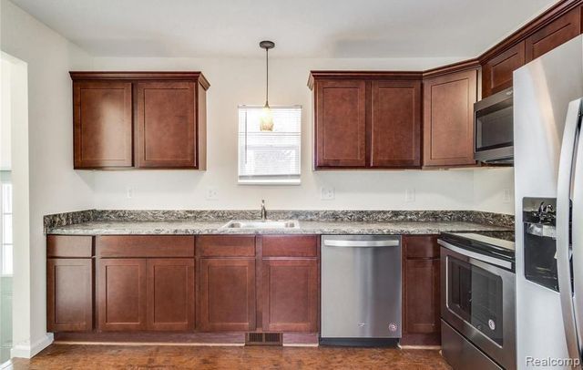 2365 Welch Road, Commerce Twp, MI 48390