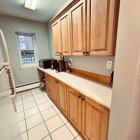 100 Marion Street 11, Brookline, MA 02446