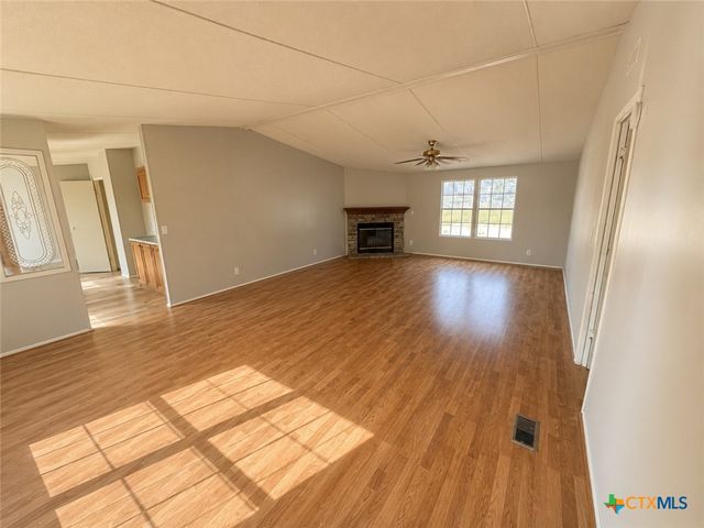 156 Sonnyland Drive, Canyon Lake, TX 78133