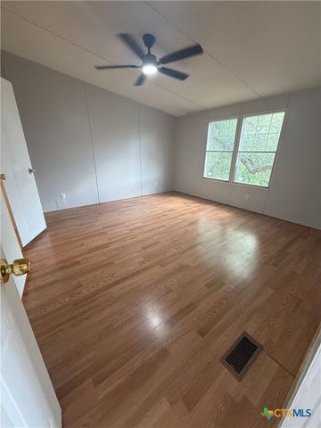 156 Sonnyland Drive, Canyon Lake, TX 78133