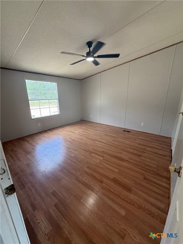156 Sonnyland Drive, Canyon Lake, TX 78133