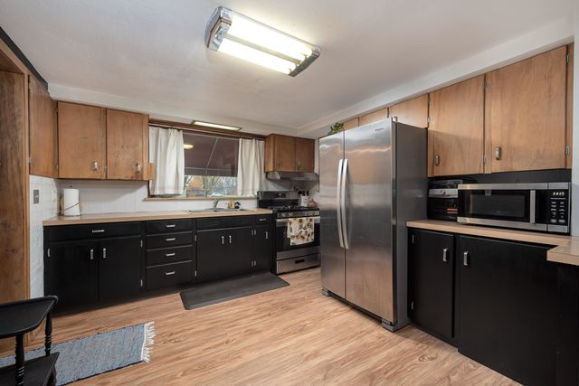 112 W Fraser Street, Coleman, MI 48618