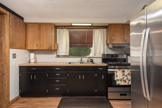 112 W Fraser Street, Coleman, MI 48618