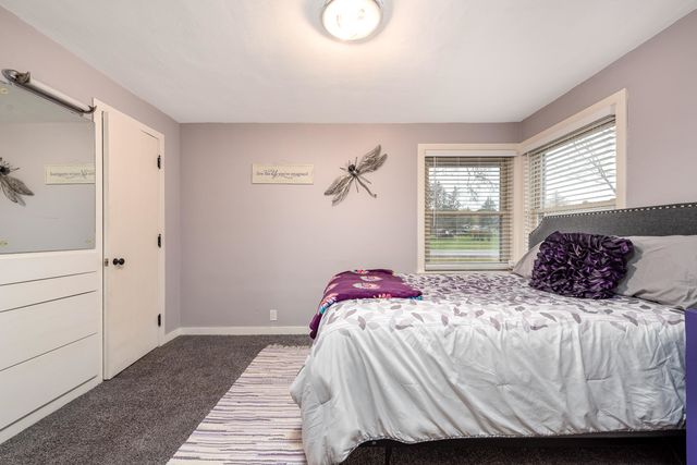 112 W Fraser Street, Coleman, MI 48618