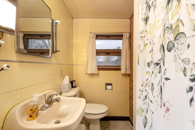 112 W Fraser Street, Coleman, MI 48618