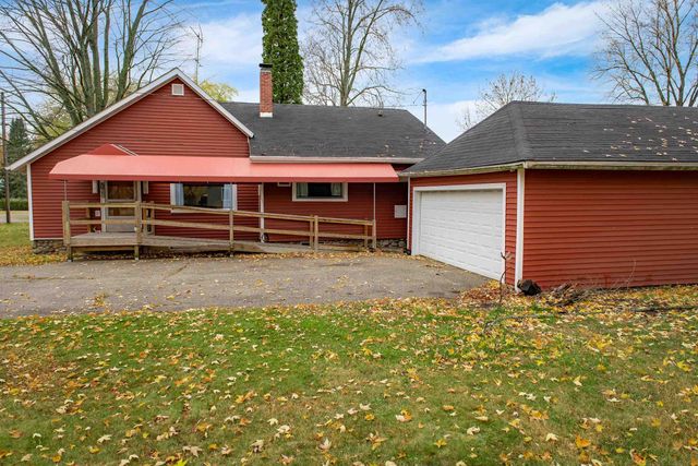 112 W Fraser Street, Coleman, MI 48618