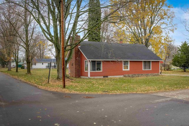 112 W Fraser Street, Coleman, MI 48618