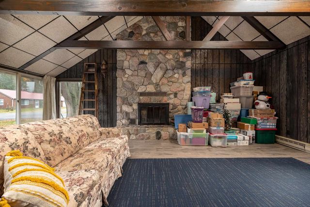 112 W Fraser Street, Coleman, MI 48618