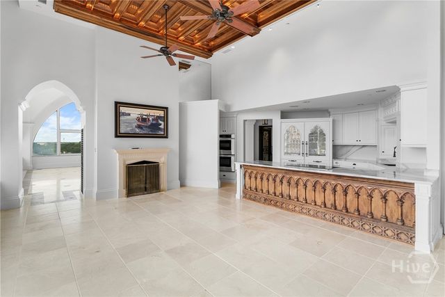 300 Bull Street 704, Savannah, GA 31401