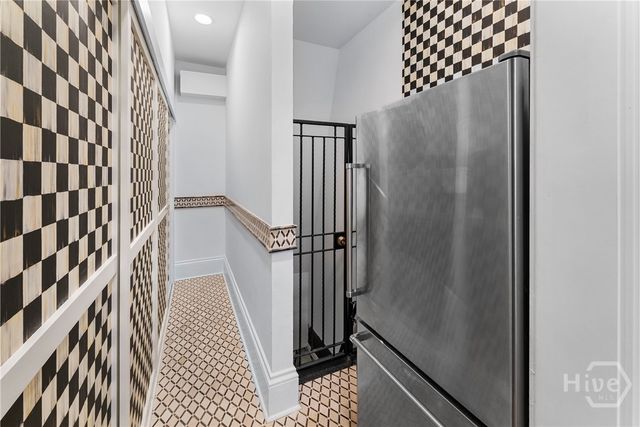 300 Bull Street 704, Savannah, GA 31401