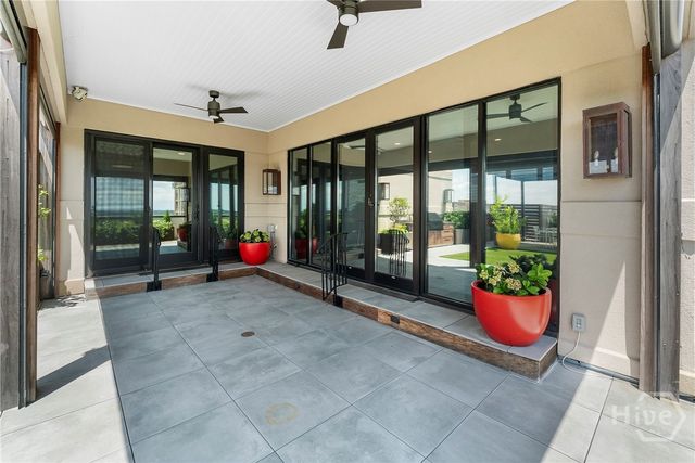 300 Bull Street 704, Savannah, GA 31401