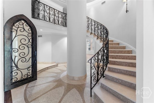 300 Bull Street 704, Savannah, GA 31401