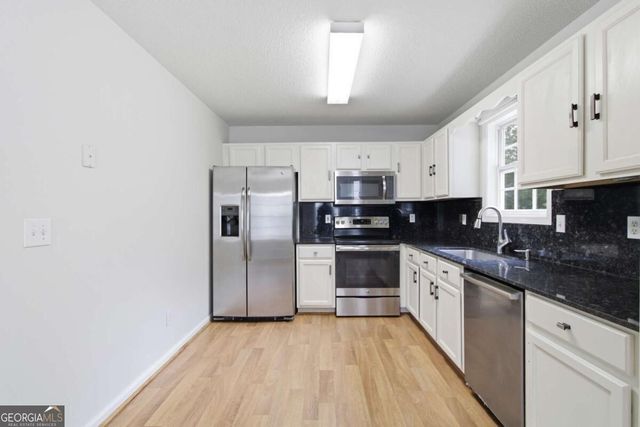 221 Glen Ridge Drive, Villa Rica, GA 30180