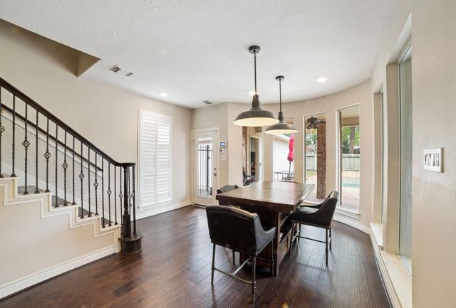 15511 Stable Oak Drive, Cypress, TX 77429