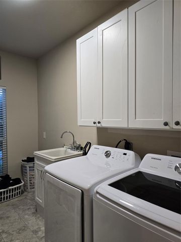 15511 Stable Oak Drive, Cypress, TX 77429