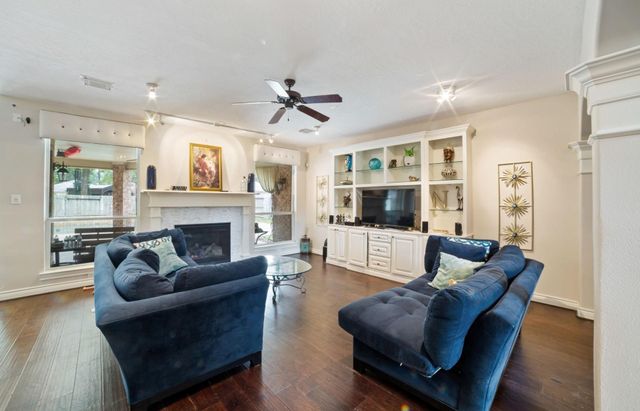 15511 Stable Oak Drive, Cypress, TX 77429