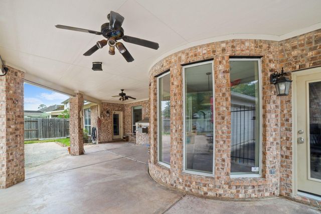 15511 Stable Oak Drive, Cypress, TX 77429