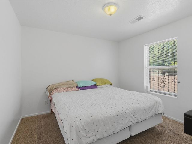 342 Sunset Farm Place SW, Albuquerque, NM 87105