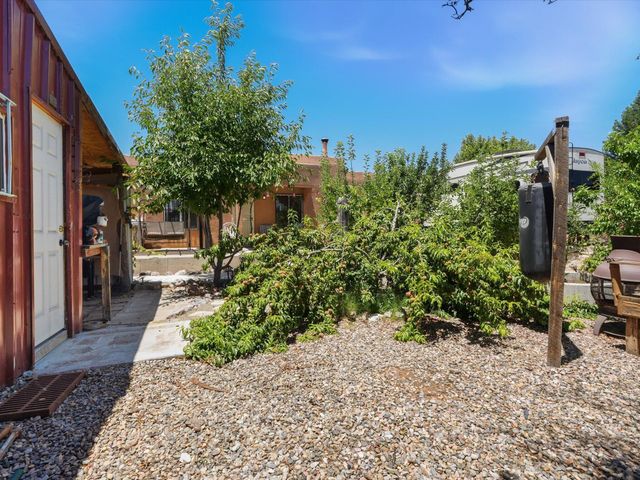 342 Sunset Farm Place SW, Albuquerque, NM 87105