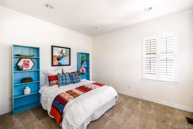 9740 E 32nd Avenue, Denver, CO 80238