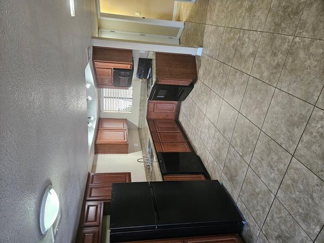 885 N Granite Reef Road Unit 100A, Scottsdale, AZ 85257