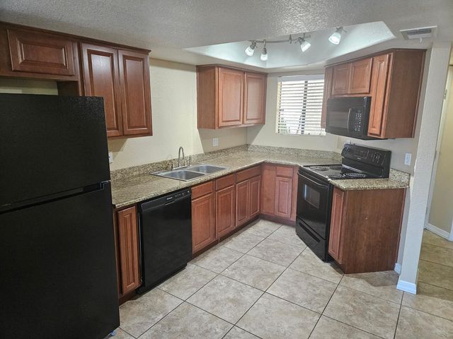 885 N Granite Reef Road Unit 100A, Scottsdale, AZ 85257