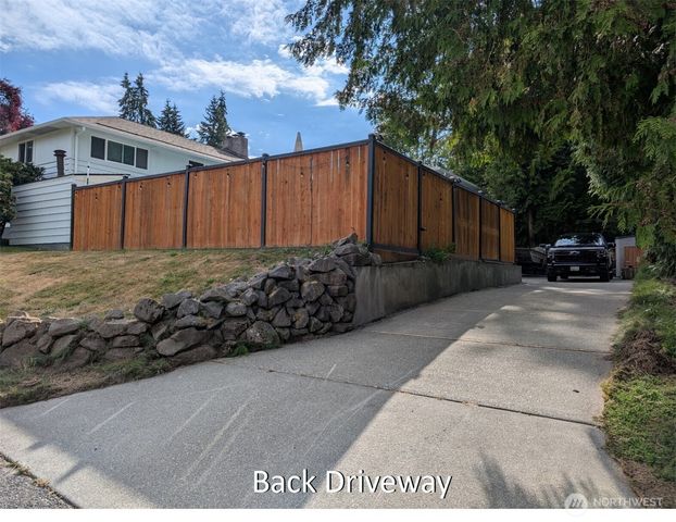 224 S 166th Street, Burien, WA 98148