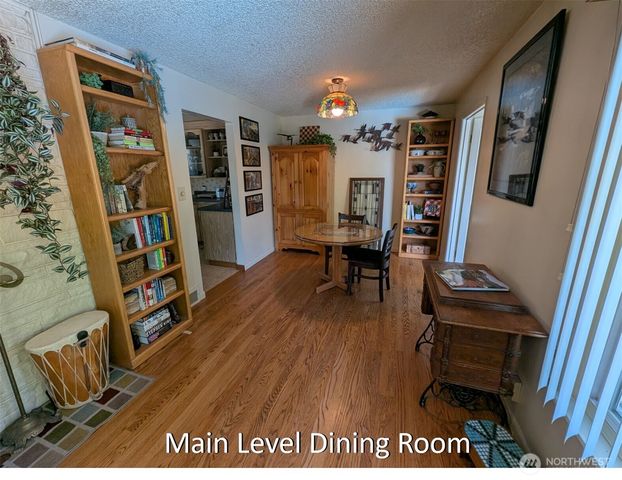 224 S 166th Street, Burien, WA 98148