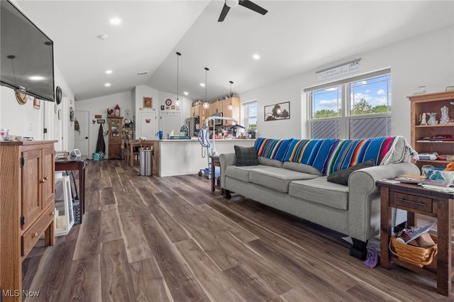 1031 Sycamore Lane, Millersburg, OH 44654