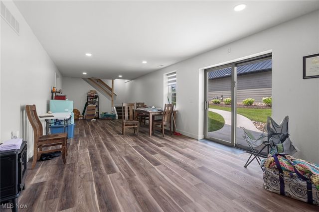 1031 Sycamore Lane, Millersburg, OH 44654