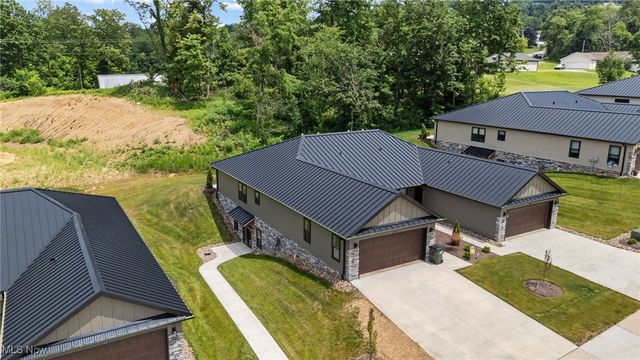1031 Sycamore Lane, Millersburg, OH 44654