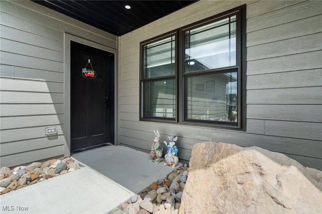 1031 Sycamore Lane, Millersburg, OH 44654