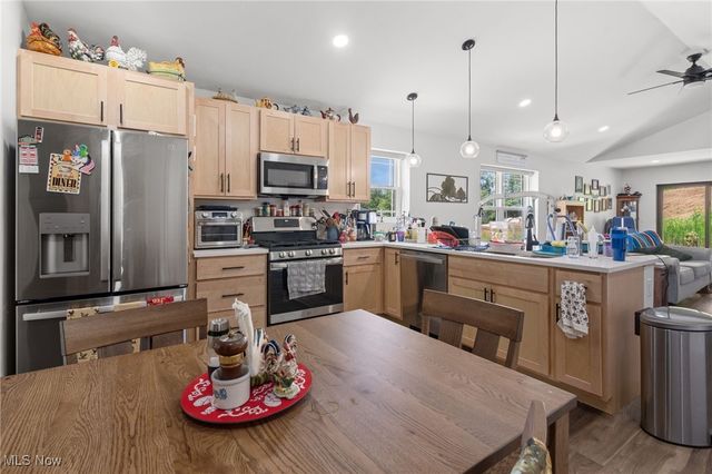 1031 Sycamore Lane, Millersburg, OH 44654