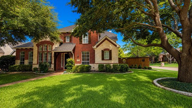 2700 Arbor Court, Richardson, TX 75082