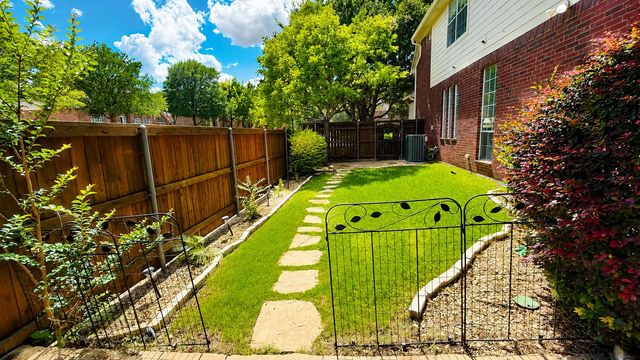 2700 Arbor Court, Richardson, TX 75082