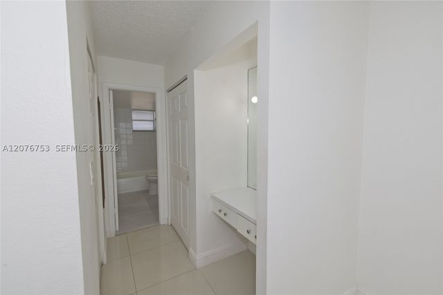 2903 N Miami Beach Blvd 806, North Miami Beach, FL 33160