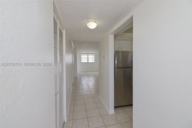 2903 N Miami Beach Blvd 806, North Miami Beach, FL 33160