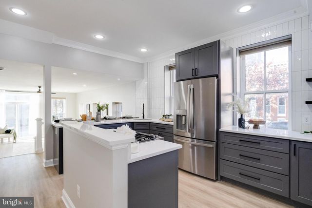 1300 S BAYLIS ST, Baltimore, MD 21224