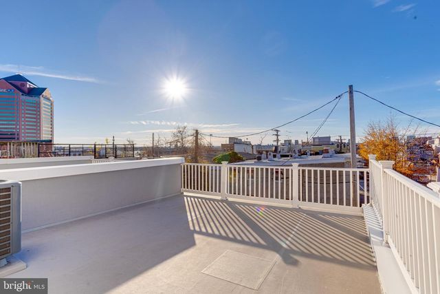 1300 S BAYLIS ST, Baltimore, MD 21224