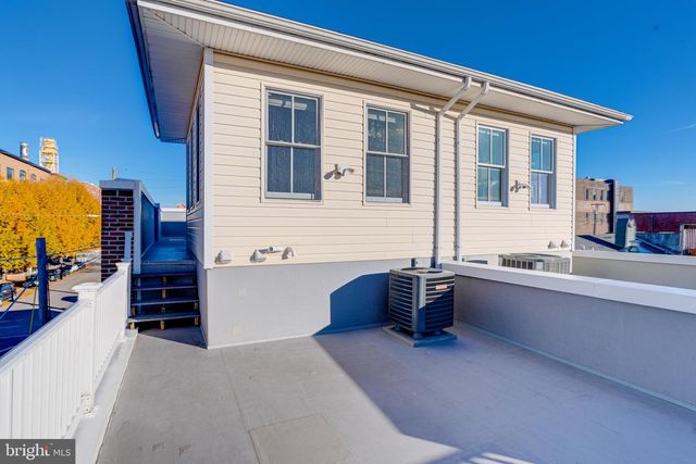 1300 S BAYLIS ST, Baltimore, MD 21224