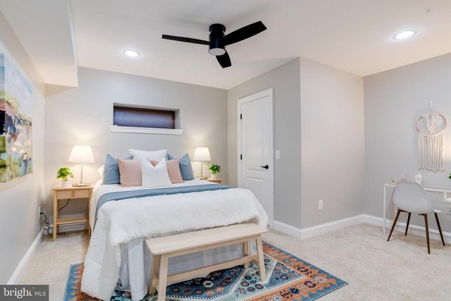 1300 S BAYLIS ST, Baltimore, MD 21224