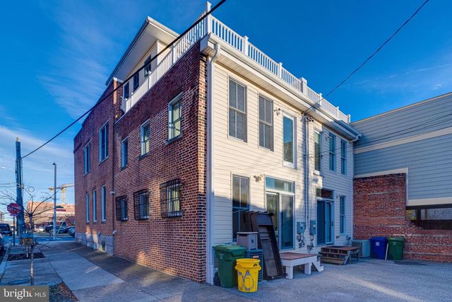 1300 S BAYLIS ST, Baltimore, MD 21224