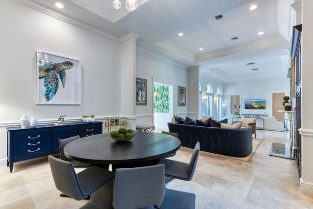 2258 E Ibis Isle Rd Road E, Palm Beach, FL 33480