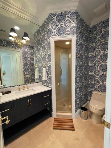 2258 E Ibis Isle Rd Road E, Palm Beach, FL 33480