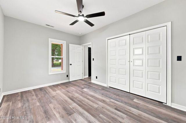 302 W 1st Street, Princeton, NC 27569