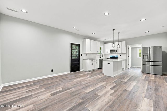 302 W 1st Street, Princeton, NC 27569